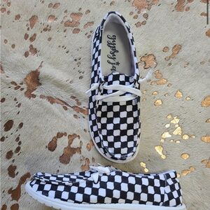 Gypsy Jazz Black & White Checkerboard Slip-On Sneakers